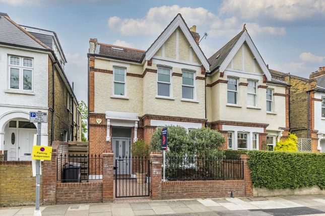 Thumbnail Property to rent in Home Park Road, London
