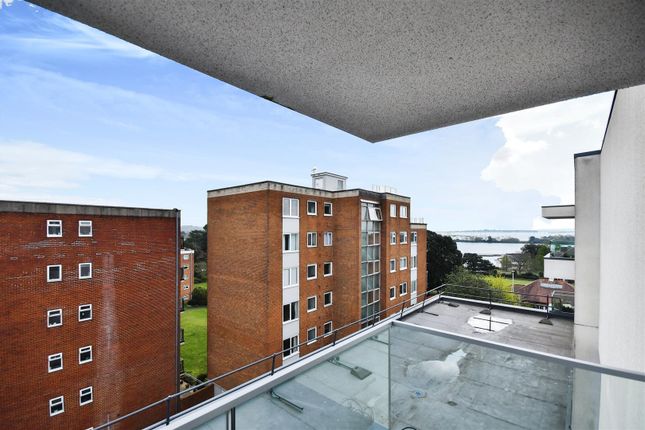 Flat for sale in Horizons, Churchfield Road, Poole.