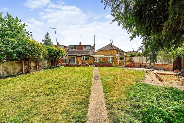 Thumbnail Bungalow for sale in Inglehurst, New Haw, Surrey