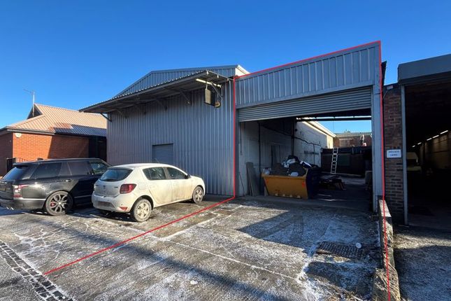 Thumbnail Commercial property to let in Garage / Builders Yard, Brentwood Grove, Wallsend