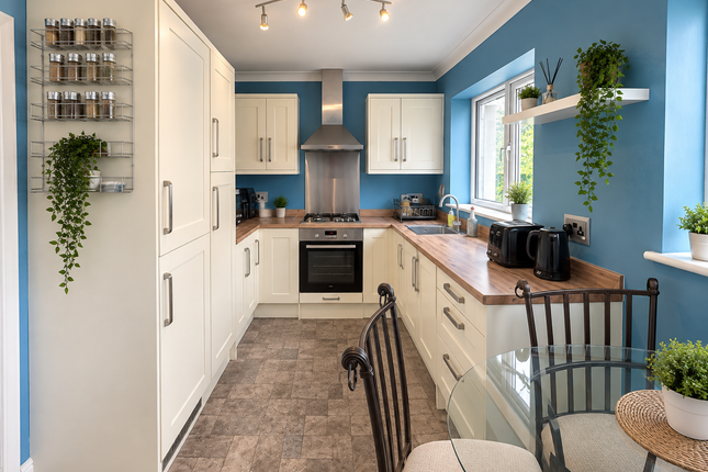 2-bed house on 50, Wakefield, £1,300/mo