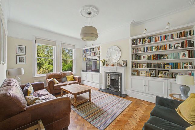 28 Chapel Lane, Altrincham photo 4
