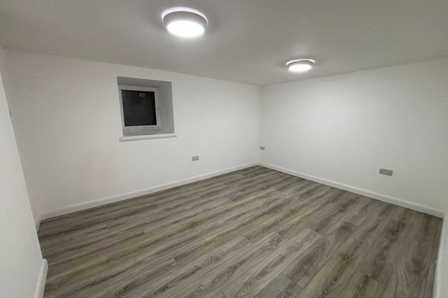 Flat 2, Torquay photo 3