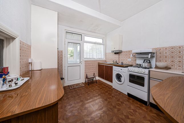 45 Branksome Road, Southend-On-Sea photo 4
