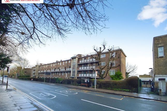 2-bed flat on Flat 9, Bowerman Court, St. John's Way, London, £450,000