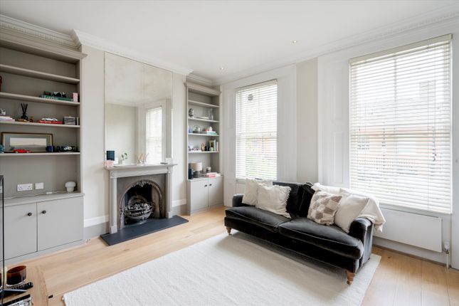 Thumbnail Flat for sale in Gertrude Street, London