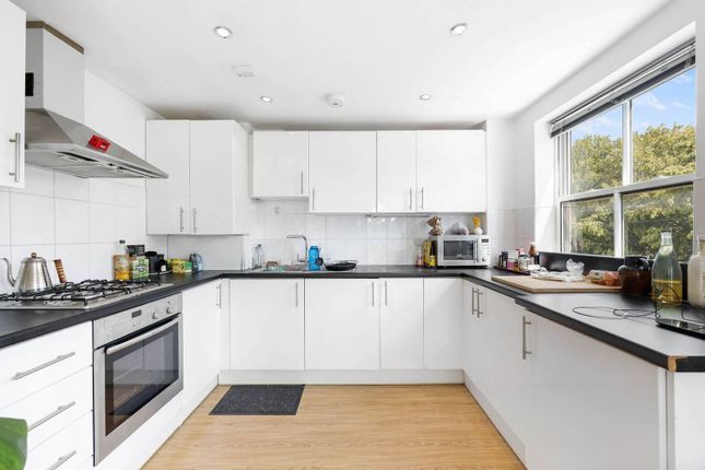 Thumbnail Flat to rent in Sandringham Road, Hackney, London