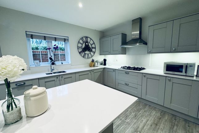 5, St. Legers Way, Riseley photo 3