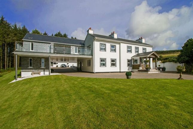 Country house for sale in Yn Rheash, Corlea Road, Malew
