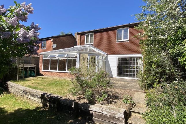 16, Purfield Drive, Wargrave, Reading photo 2