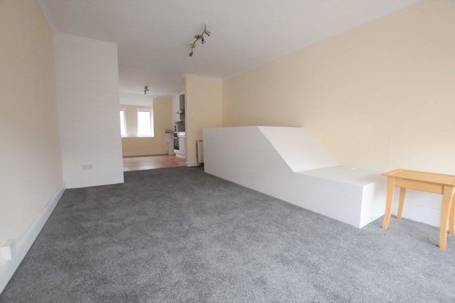 5a, Belle Vue Lane, Bude photo 4