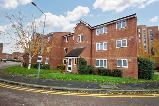 Thumbnail Flat to rent in Brindley Close, Wembley, Middlesex