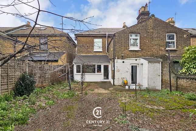 Terraced house for sale in Osborne Road, London