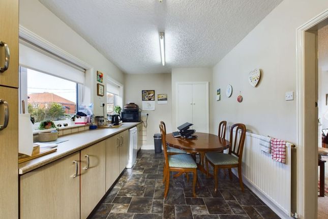 Semi-detached house for sale in Westbourne Avenue, Whitby