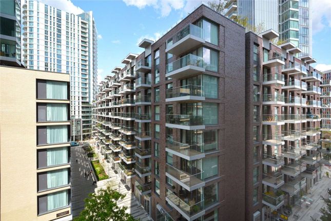 Neroli House, Goldmans Field, Piazza Walk, London photo 2