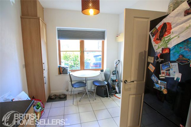 Northbrook Crescent, Hampshire photo 3
