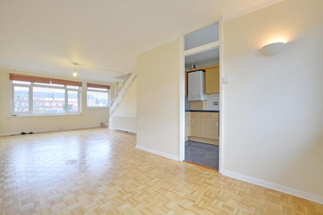 Thumbnail Flat to rent in Alanthus Close, Lee, London