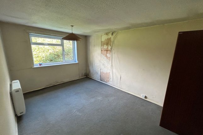 7, Hamilton Drive, Devizes photo 4