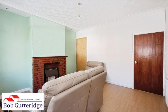 3, Sparrow Terrace, Newcastle photo 4