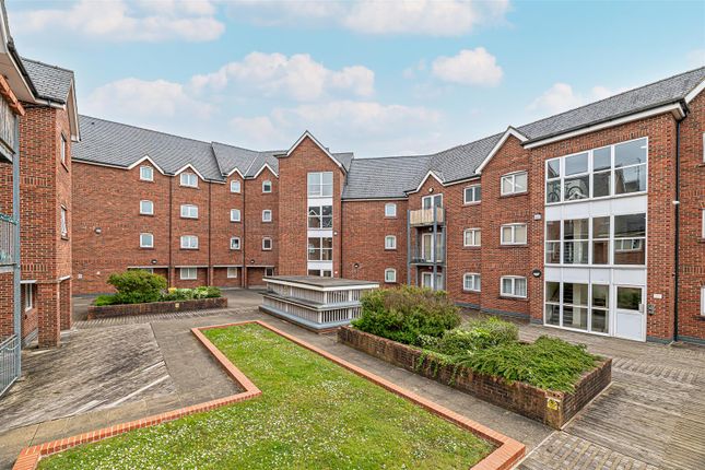 Flat for sale in Dunlop Street, Warrington, Cheshire