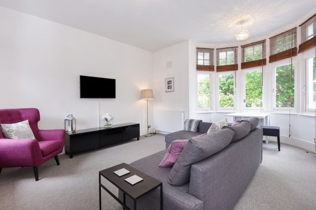 16D, Gwendolen Avenue, London photo 2