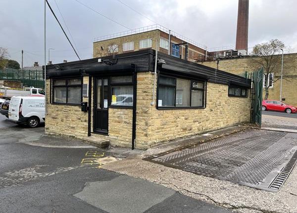 Thumbnail Office to let in Ridings Business Park, Hopwood Lane, Halifax