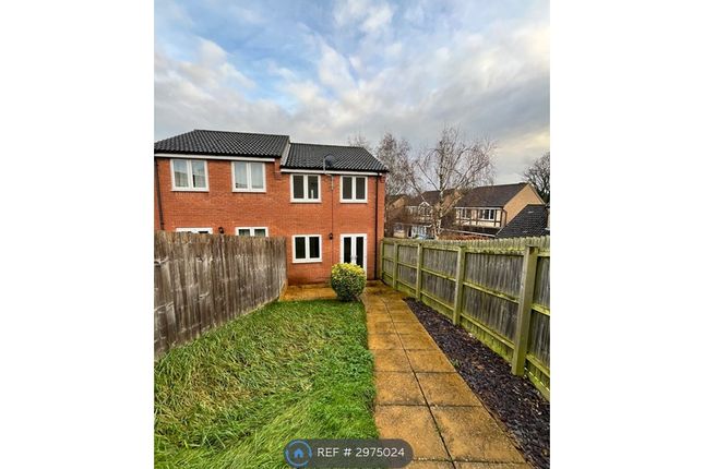 Drayton Place, Irthlingborough, Wellingborough photo 4