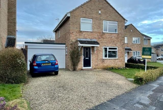 Property to rent in White Edge Moor, Swindon