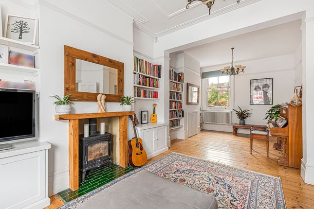 44, Wilton Road, London photo 4