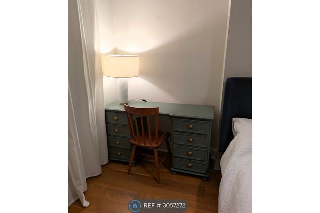 A Springbank Road, London photo 4