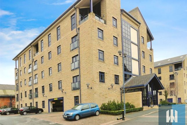 2-bed flat on Apartment 54,, The Equilibrium, Lindley, £80,000
