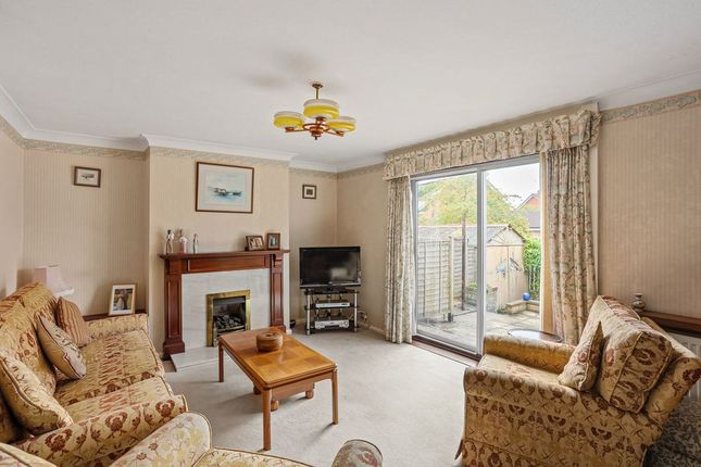 30, St. Peters Crescent, Malton photo 3