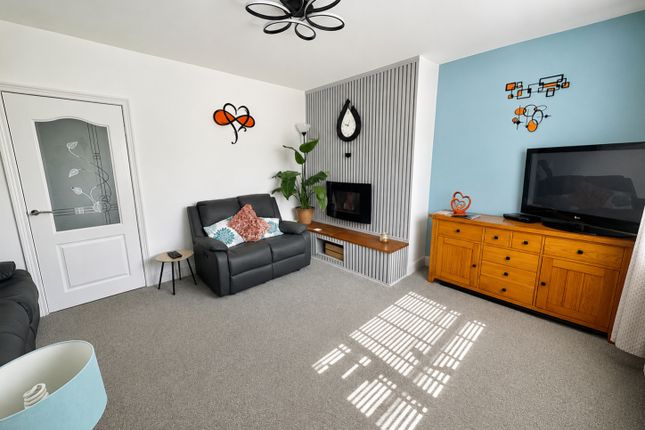 14, Rydal Mount, Peterlee photo 2