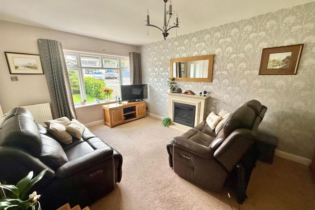 6, Peterhouse Road, Macclesfield photo 3