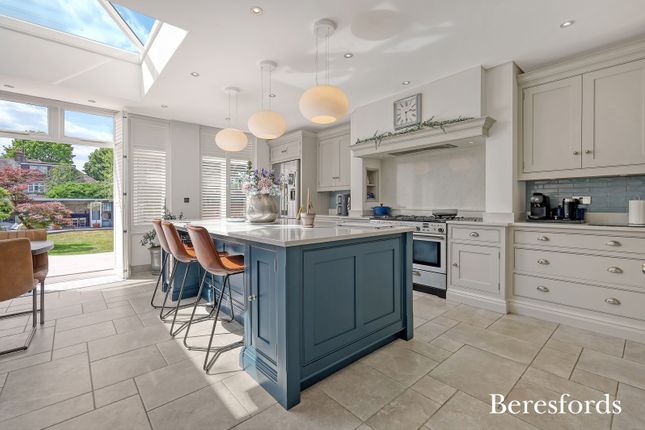 108, Corbets Tey Road, Upminster photo 2