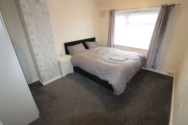 Semi-detached house to rent in Five Oaks Road, Willenhall