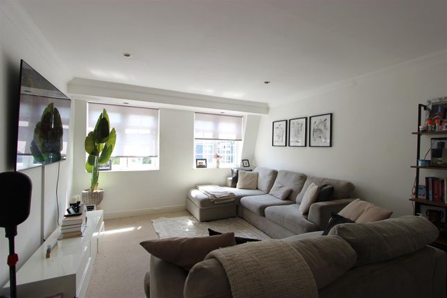 18, West Bank, Enfield photo 4