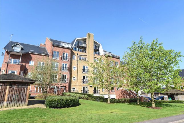 2 Bed Flat To Rent In Aveley House Iliffe Close Reading