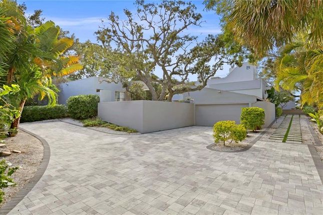 Property for sale in 1761 Oceanview Drive, St Petersburg, Florida, 33715, United States Of America