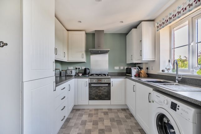 SNG SO, 36, Tawny Close, Cheltenham photo 2