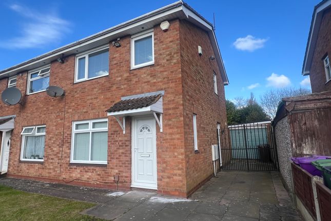 Property to rent in Stubbington Close, Willenhall