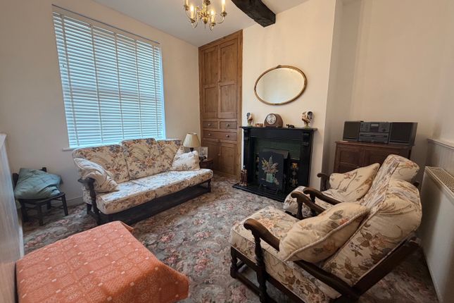 17, High Road, Willenhall photo 3