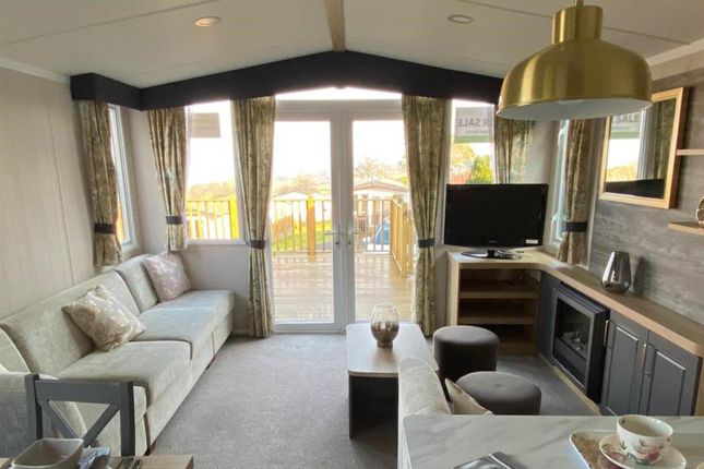 Swift Bordeaux, Causey Hill Road, Hexham photo 3