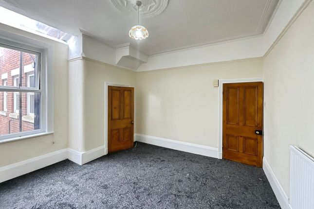 31 Lytham Road, Preston photo 2