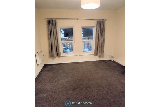 A Wilbraham Road, Flat ChorltonCumHardy, Manchester photo 4