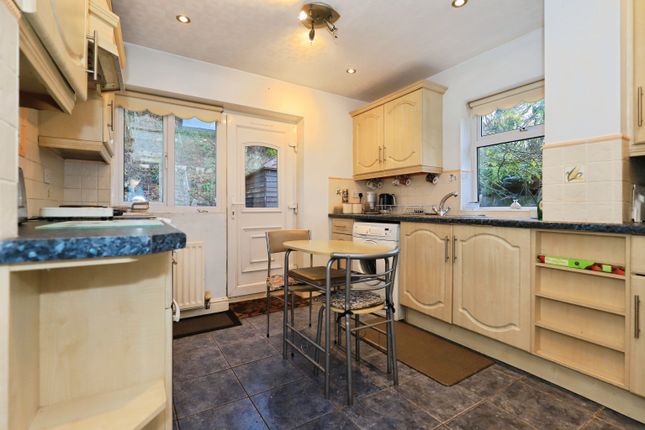 158, Hoo Road, Kidderminster photo 4