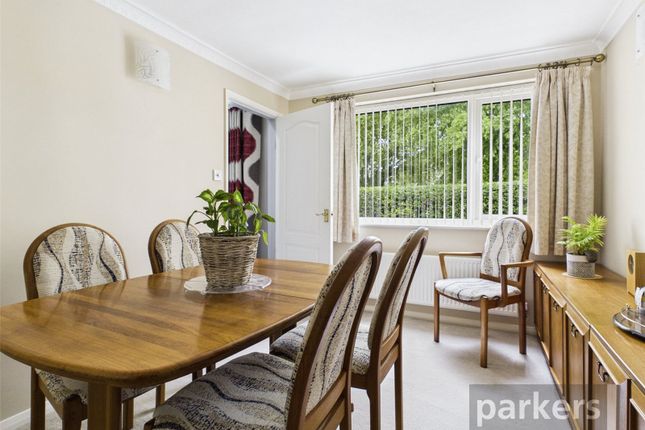 2, Brize Norton Road, Witney photo 4