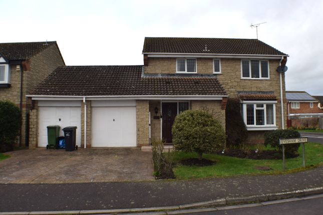 Thumbnail Detached house for sale in Evesham Drive, Bridgwater
