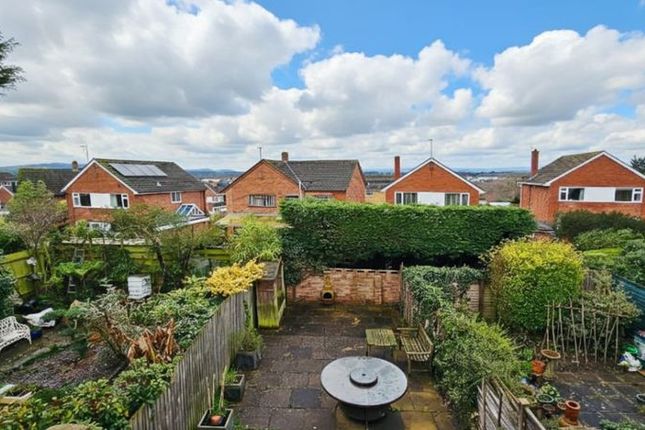 2 Venns Court, Venns Lane, Hereford photo 2