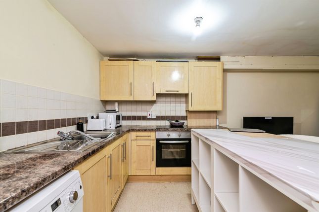 Flat 13, The Yard, Sophie Road, Nottingham photo 2